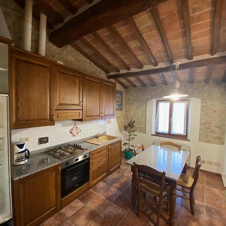 Casa Vacanze Etrusco San Gimignano Exterior foto